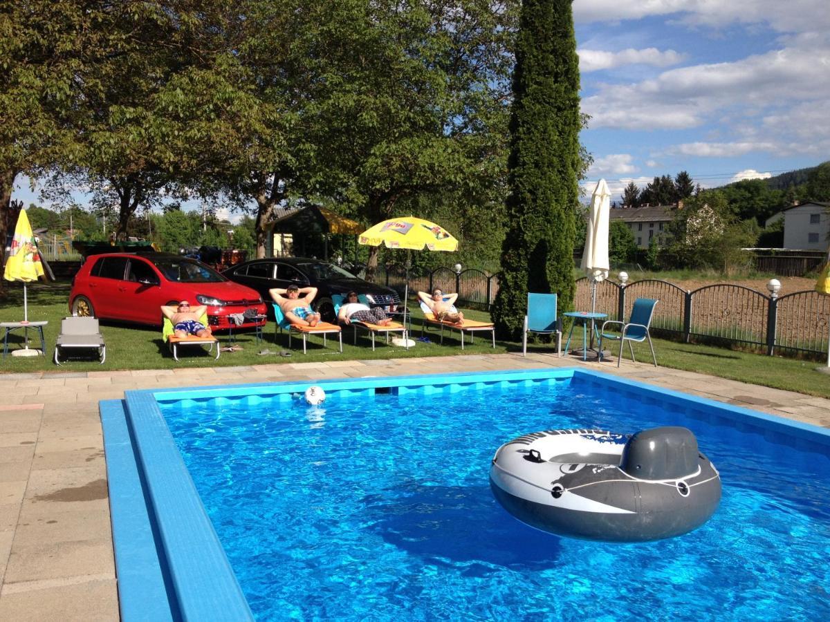 Ferienanlage Seehof Krumpendorf Buitenkant foto