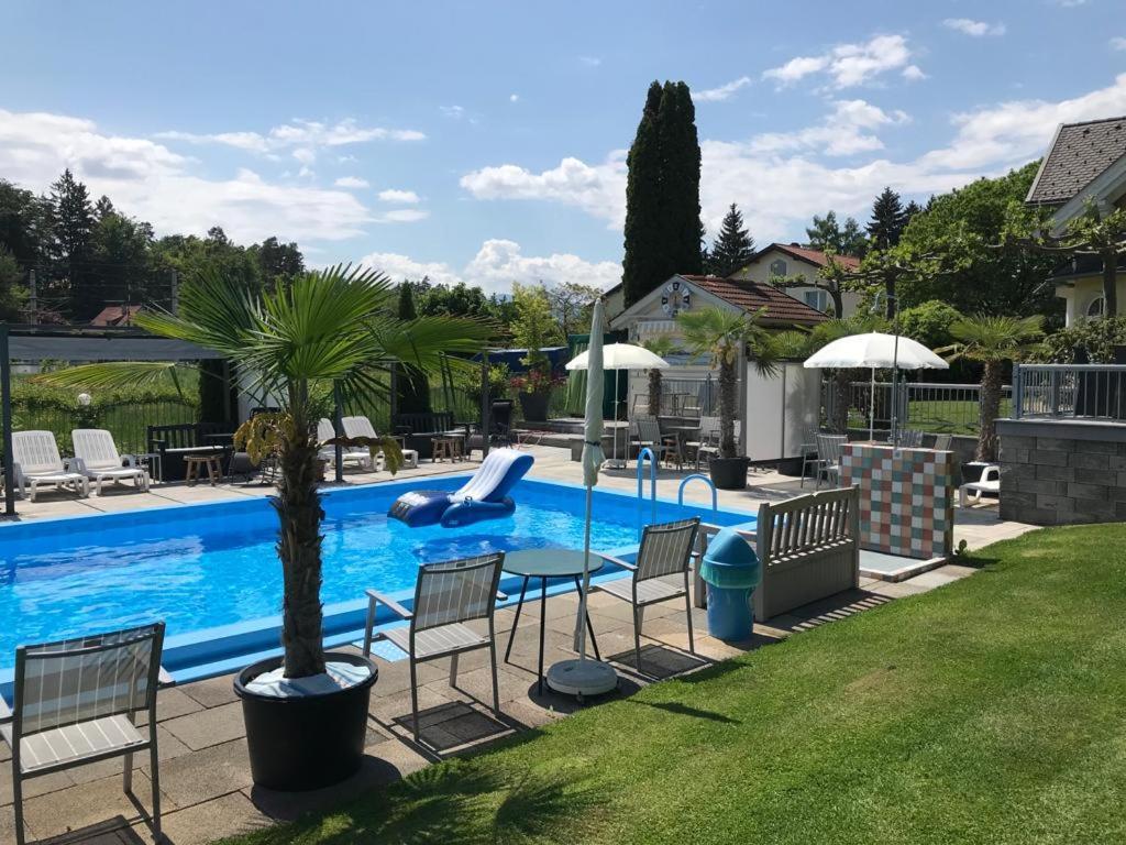 Ferienanlage Seehof Krumpendorf Buitenkant foto